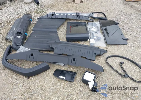 2020 Jeep Wrangler Unlimited Rubicon 4X4 z USA, uszkodzony, nr VIN 1C4HJXFG5LW190151